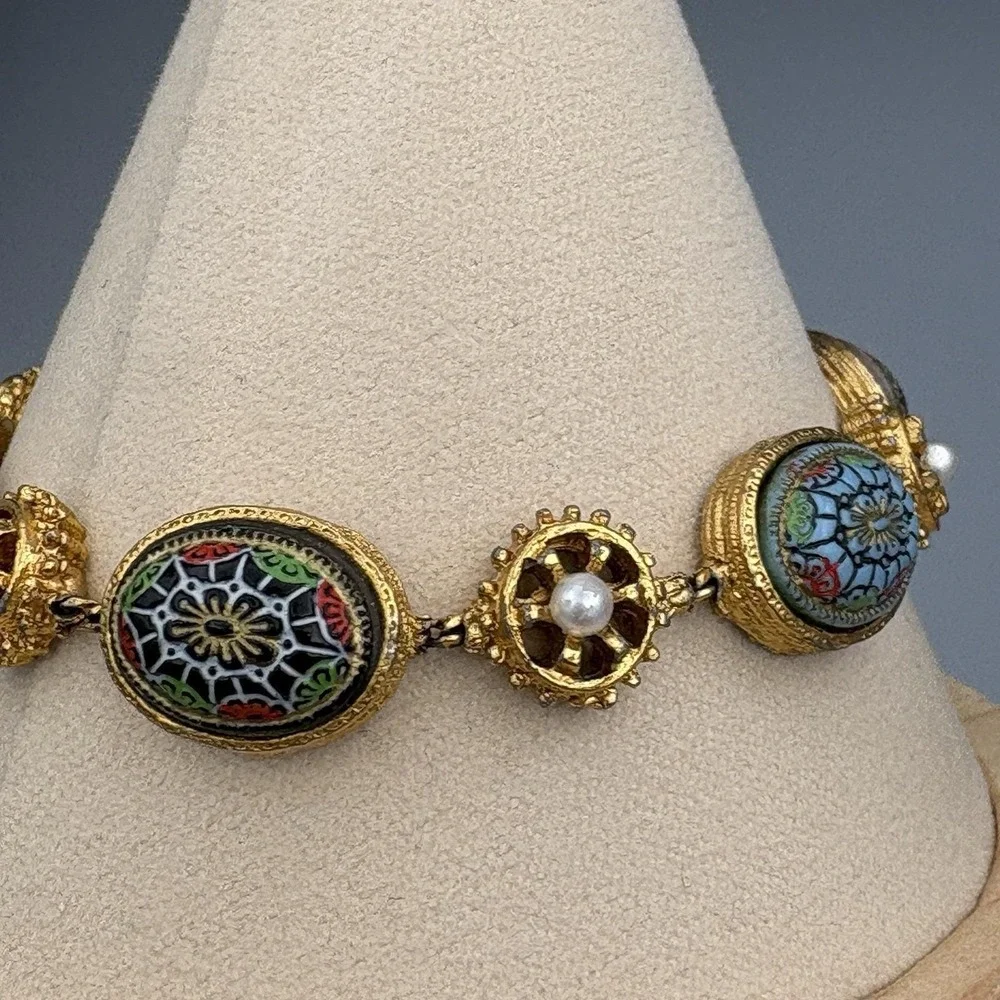 Vintage Renaissance LInk Bracelet Molded Glass Faux Pearl Moroccan
